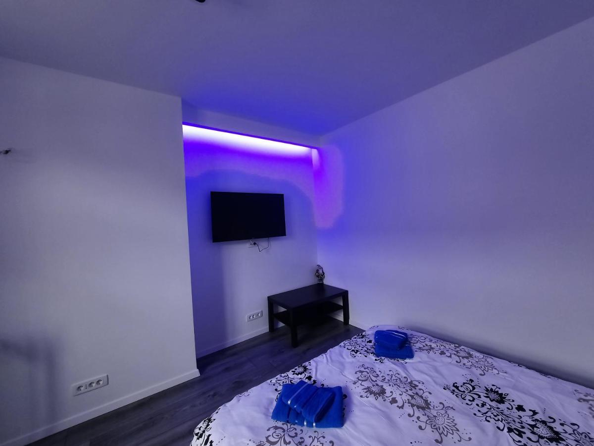 House Side By Side Apartment บราชอฟ ภายนอก รูปภาพ