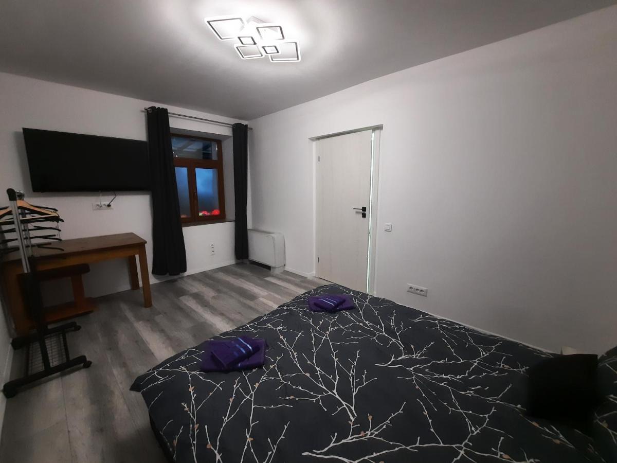 House Side By Side Apartment บราชอฟ ภายนอก รูปภาพ